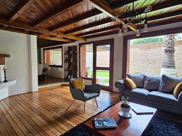 CASA REMODELADA EN VENTA EN TLACOPAC