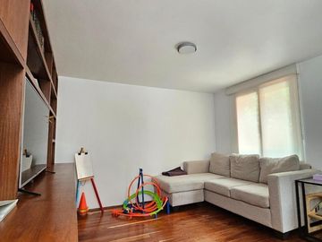 CASA REMODELADA EN VENTA EN TLACOPAC