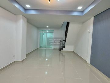 FOR SELL Townhouse/Townhome  Kamollak Westgate - Bang Yai MRT-Sam Yaek Bang Yai CX-151671