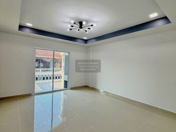 FOR SELL Townhouse/Townhome  Kamollak Westgate - Bang Yai MRT-Sam Yaek Bang Yai CX-151671