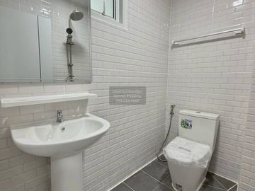 FOR SELL Townhouse/Townhome  Kamollak Westgate - Bang Yai MRT-Sam Yaek Bang Yai CX-151671