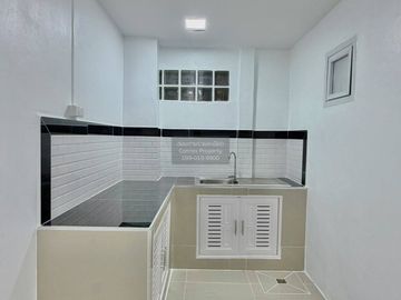FOR SELL Townhouse/Townhome  Kamollak Westgate - Bang Yai MRT-Sam Yaek Bang Yai CX-151671
