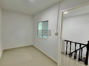 FOR SELL Townhouse/Townhome  Kamollak Westgate - Bang Yai MRT-Sam Yaek Bang Yai CX-151671