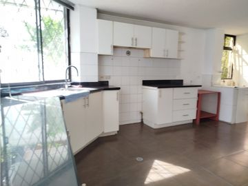 Batán Alto, Eloy Alfaro Departamento en Venta, 153m2