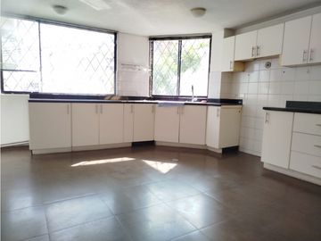 Batán Alto, Eloy Alfaro Departamento en Venta, 153m2
