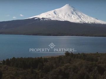 Parcelas en primera línea al Lago Llanquihue y vista al Volcán, Puerto Varas
