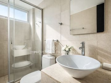 Espectacular y moderno dúplex con doble altura y azotea privada, Hermanos Cabot