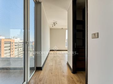 Espectacular y moderno dúplex con doble altura y azotea privada, Hermanos Cabot