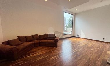 La Providencia 1000 m2 3 niveles