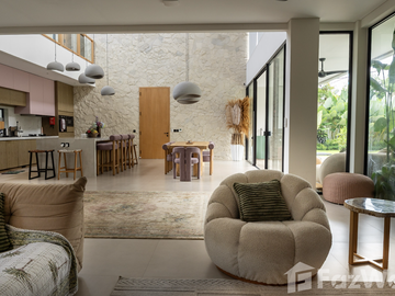 4 Bedroom Villa for sale in Mengwi, Bali