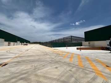 Bodega Industrial cerca de estación TREN MAYA, sobre carretera Mérida-Cancún.