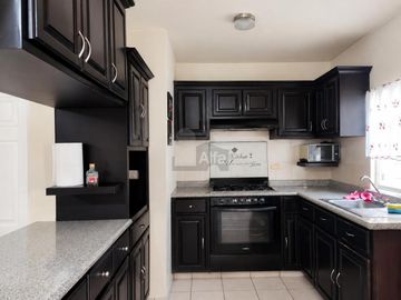 Casa en venta al sur de Saltillo en Hacienda el cortijo