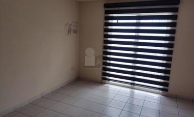 Casa en venta al sur de Saltillo en Hacienda el cortijo