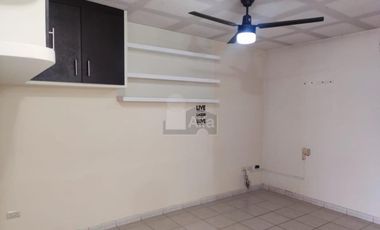 Casa en venta al sur de Saltillo en Hacienda el cortijo