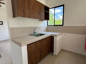 Casa de 2 recámaras dentro de la Ciudad