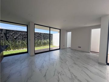 Casa en Venta en Lomas de Angelópolis II, Parque Berna