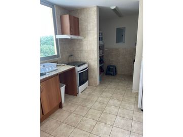 SE VENDE APARTAMENTO EN NUEVA GORGONA