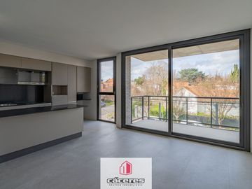 Exclusivo departamento 3 ambientes de 115m2 en venta en Los Troncos (303)