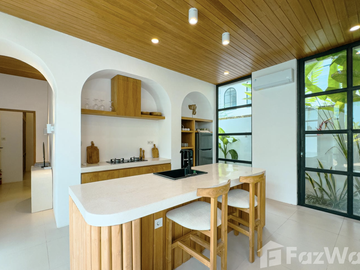2 Bedroom Villa for sale in Ginyar, Bali