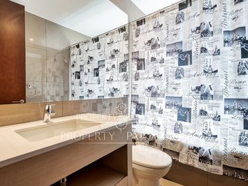 Excelente precio, lindo departamento, preciosa vista.