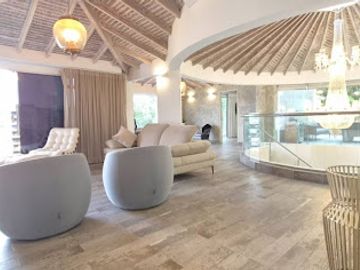 ARRIENDO de CASAS en ENVIGADO