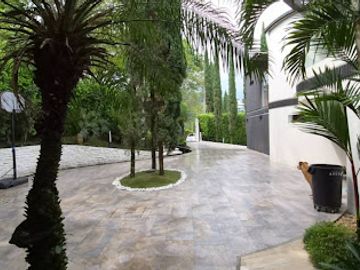 ARRIENDO de CASAS en ENVIGADO