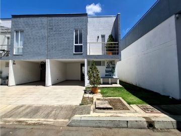 VENTA CASAS Y LOTES-  SOLARES DEL COUNTRY