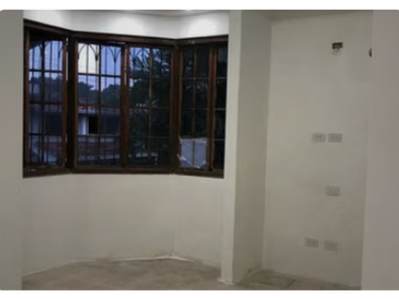 VENDO CASA HATO PINTADO DE 3 NIVELES