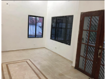 VENDO CASA HATO PINTADO DE 3 NIVELES