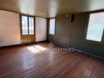 ARRIENDO ESQUINA COMERCIAL - Gran Avenida con Carmen Mena, San Miguel