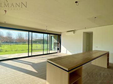 Venta Departamento 3 Ambientes Estancias Golf
