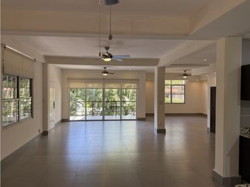 Alquiler de Casa en Clayton