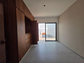 Casa en Venta con 4 recámaras, alberca en Lomas Diamante