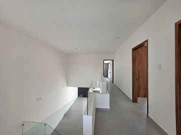 Casa en Venta con 4 recámaras, alberca en Lomas Diamante