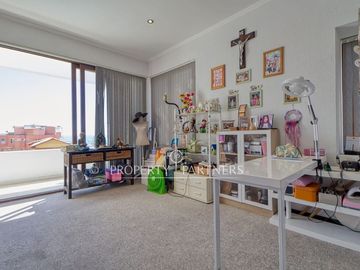 Vive el lujo desde el primer día, Casa amoblada en Jardines del Sur