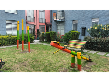 CASA  EN VENTA EN FUNZA CONJUNTO QUINTAS DE CELTA