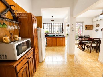 Exc PH tipo  Casa 4 Amb. en Planta Baja, en Bajo de Vte. López