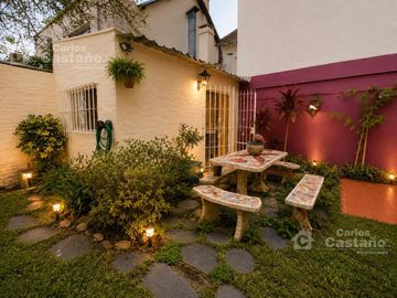Exc PH tipo  Casa 4 Amb. en Planta Baja, en Bajo de Vte. López