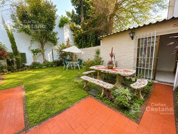Exc PH tipo  Casa 4 Amb. en Planta Baja, en Bajo de Vte. López