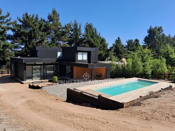 ¡Oportunidad! Espectacular casa a estrenar en Maitencillo sur