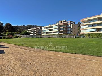 Terraza XL y playa a 30 metros, oportunidad en Papudo