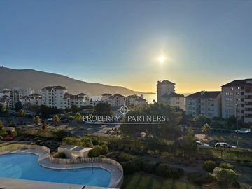 Terraza XL y playa a 30 metros, oportunidad en Papudo