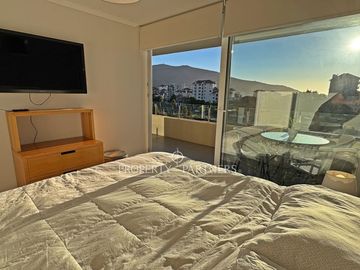 Terraza XL y playa a 30 metros, oportunidad en Papudo