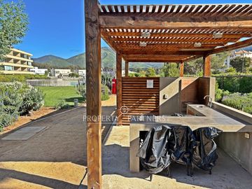 Terraza XL y playa a 30 metros, oportunidad en Papudo