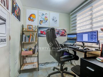Ubicación inmejorable a pasos de colegios Villa Maria y Verbo Divino