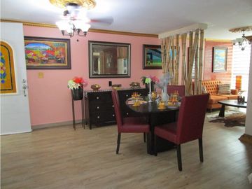 SE VENDE APARTAMENTO PH CENTRAL PARK, Torre Columbus