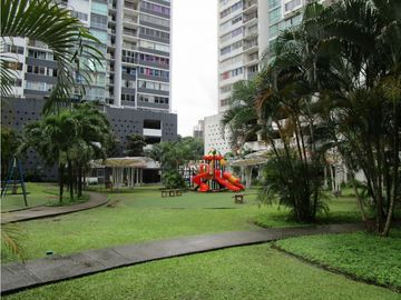 SE VENDE APARTAMENTO PH CENTRAL PARK, Torre Columbus