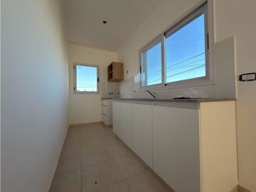 Departamentos 2 amb a estrenar B° Sarmiento - Luján