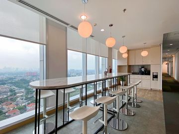 Ruang kerja fleksibel di Regus Menara Palma Simatupang