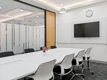 Ruang kerja fleksibel di Regus M Center